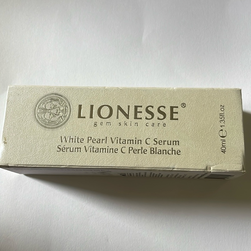 *SOLD* LIONESSE White Pearl Vitamin C Serum BRAND NEW in box UNUSED